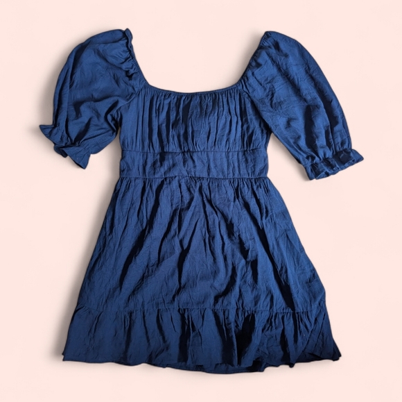 Altar'd State Dresses & Skirts - Altar'd State Bow-Back Fit And Flare Party Dress W/ Puff Sleeves Size M